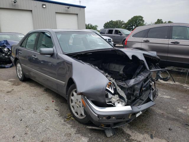 Photo 4 from auction – 1997 MERCEDES-BENZ E 320 with VIN WDBJF55F8VA447737
