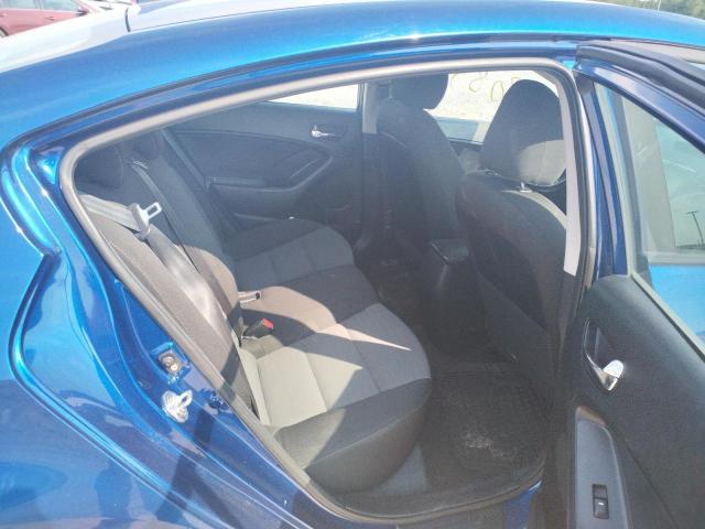 Photo 10 from auction – 2018 KIA FORTE LX with VIN 3KPFL4A76JE267396