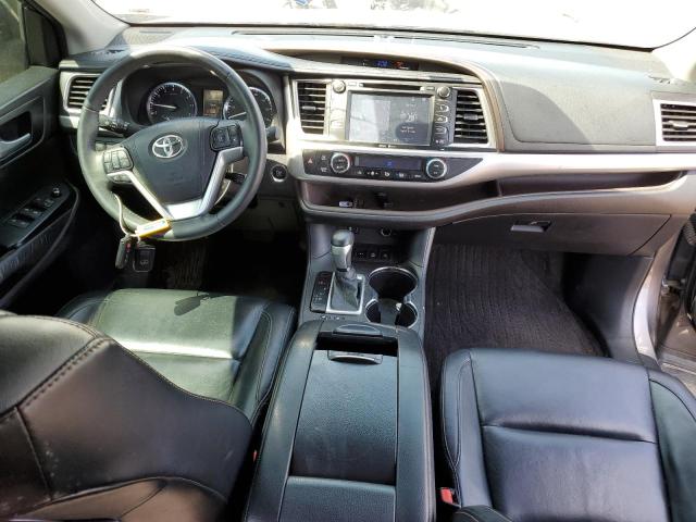 Foto 8 de la subasta – 2015 TOYOTA HIGHLANDER con VIN 5TDJKRFH3FS209822