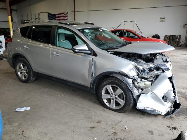 Photo 4 from auction – 2013 TOYOTA RAV4 XLE with VIN 2T3RFREV4DW050139