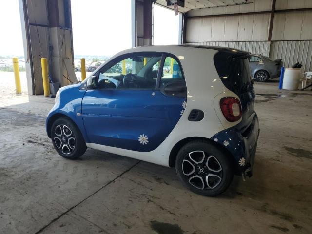 Photo 2 from auction – 2016 SMART FORTWO with VIN WMEFJ5DA4GK049936