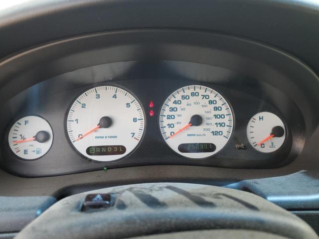 Photo 9 from auction – 2002 DODGE INTREPID with VIN 2B3HD46R12H282900