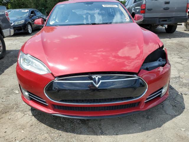 Снимка 11 от търг – 2013 TESLA MODEL S с VIN 5YJSA1CN0DFP09716