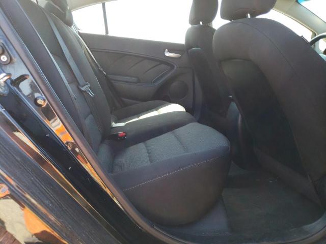 Photo 10 from auction – 2018 KIA FORTE LX with VIN 3KPFK4A72JE269889