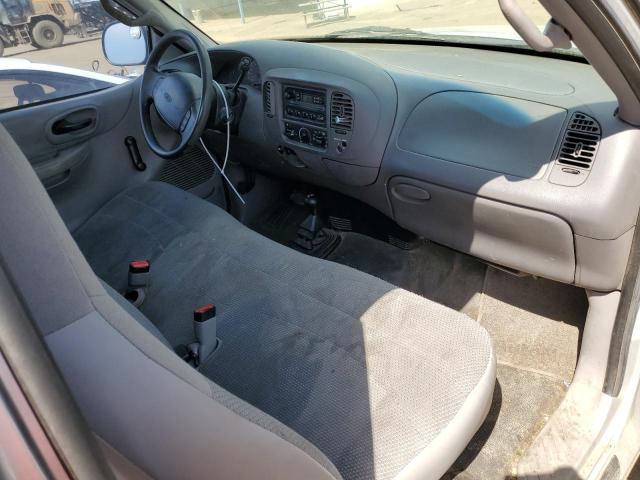 Photo 8 from auction – 2000 FORD F150 with VIN 1FTRX18W7YKA24877
