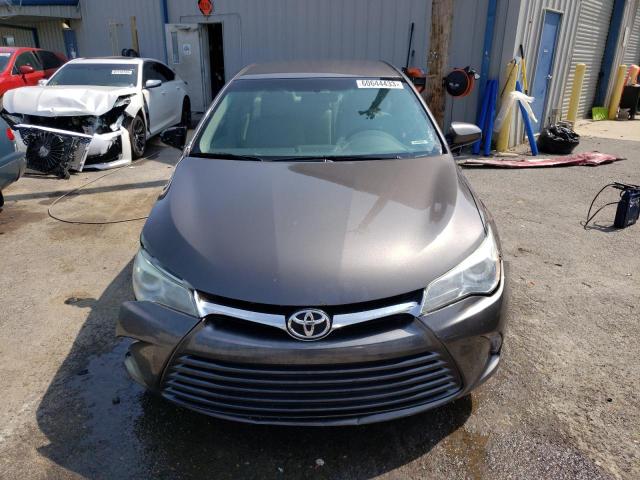 Photo 5 from auction – 2017 TOYOTA CAMRY LE with VIN 4T1BF1FK4HU332142