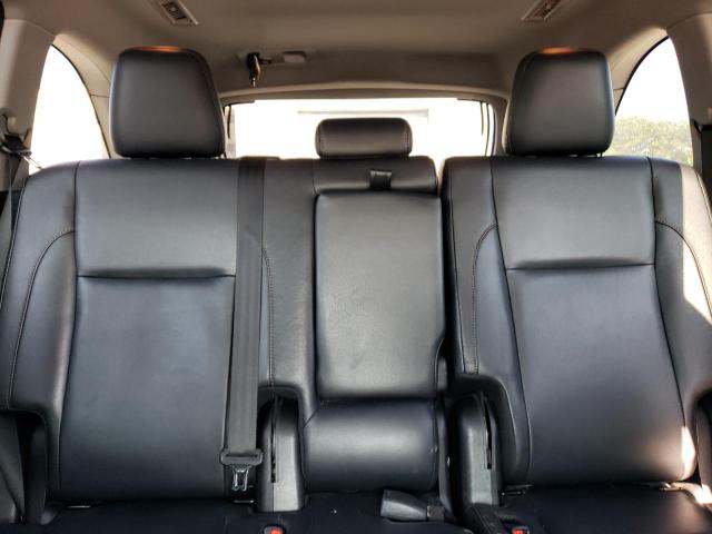 Photo 10 from auction – 2018 TOYOTA HIGHLANDER with VIN 5TDKZRFH3JS243512