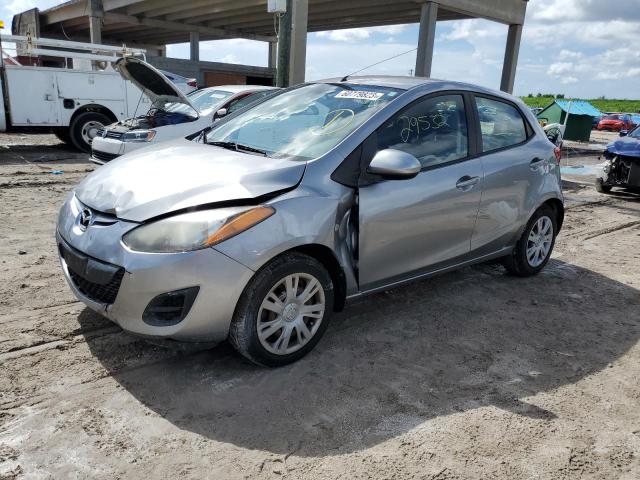 MAZDA MAZDA2 2012 with VIN JM1DE1KY5C0147012 - Photo from auction