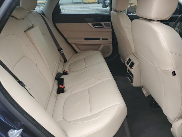 Zdjęcie 10 z aukcji – 2017 JAGUAR XF PREMIUM z VIN SAJBD4BV2HCY35722