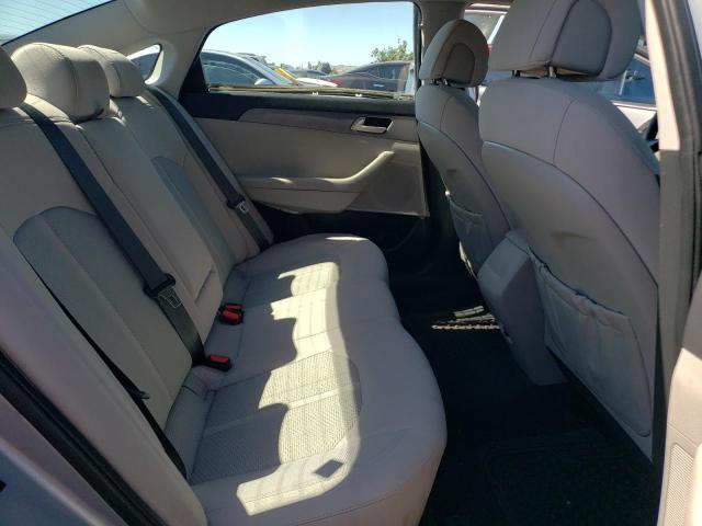 Photo 10 from auction – 2017 HYUNDAI SONATA SE with VIN 5NPE24AF2HH533766