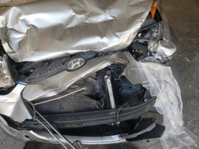 Photo 12 from auction – 2012 HYUNDAI TUCSON GLS with VIN KM8JUCAC8CU461216