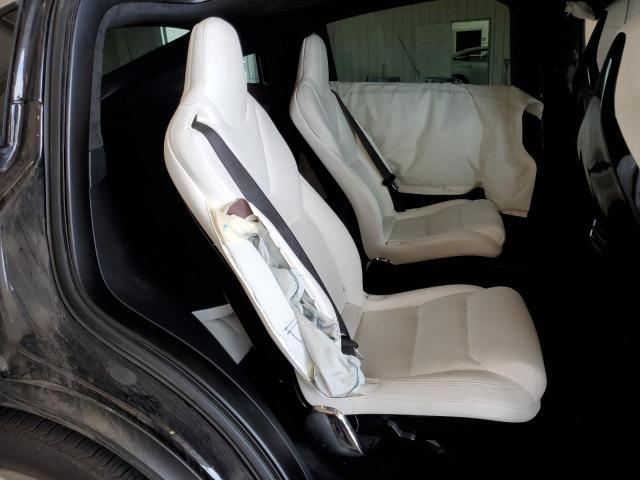 Photo 11 from auction – 2017 TESLA MODEL X with VIN 5YJXCBE2XHF040627