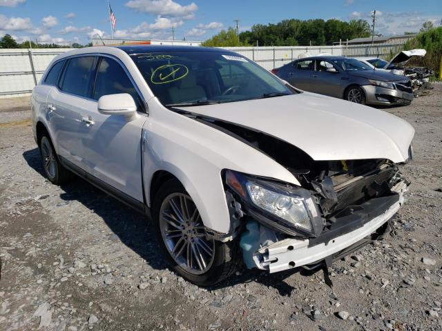 Photo 4 from auction – 2016 LINCOLN MKT with VIN 2LMHJ5AT9GBL02420