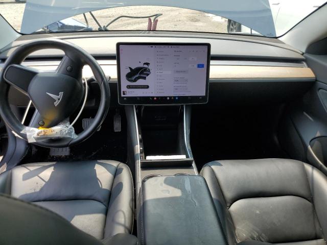 Photo 8 from auction – 2018 TESLA MODEL 3 with VIN 5YJ3E1EA8JF021381