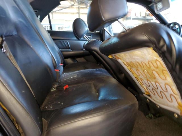 Photo 10 from auction – 1998 ACURA 3.5RL with VIN JH4KA9641WC010367