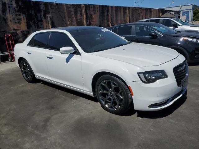 Photo 4 from auction – 2015 CHRYSLER 300 S with VIN 2C3CCABGXFH802889