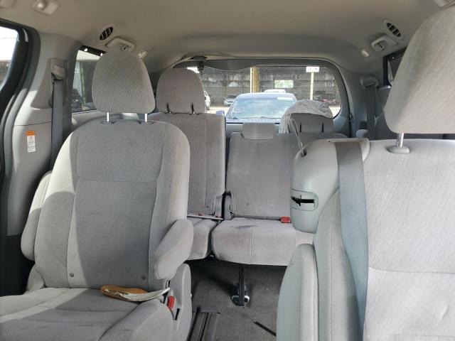 Photo 10 from auction – 2016 TOYOTA SIENNA LE with VIN 5TDKK3DC8GS748057
