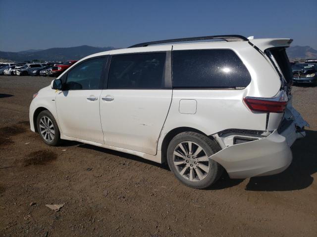 Photo 2 from auction – 2018 TOYOTA SIENNA XLE with VIN 5TDDZ3DC1JS205144