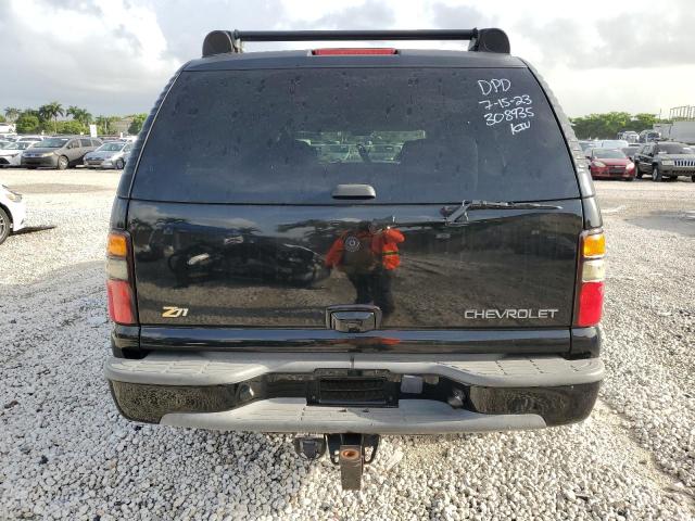 Photo 6 from auction – 2004 CHEVROLET SUBURBAN K with VIN 3GNFK16Z34G308935