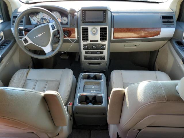 Photo 8 from auction – 2008 CHRYSLER TOWN & COU with VIN 2A8HR54P78R736652