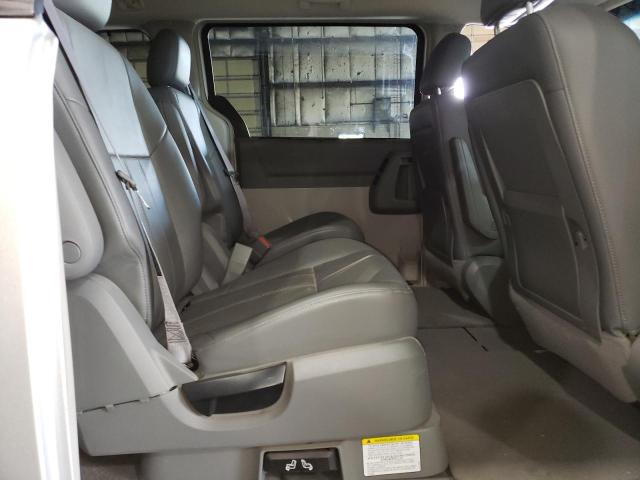 Photo 11 from auction – 2008 CHRYSLER TOWN & COU with VIN 2A8HR54P58R110873