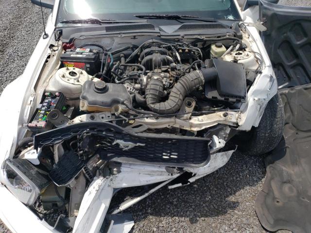 Photo 11 from auction – 2005 FORD MUSTANG with VIN 1ZVHT84N855253055
