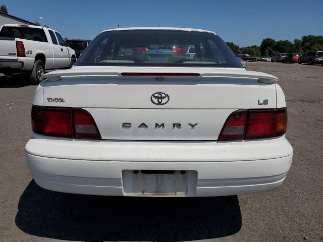Photo 6 from auction – 1995 TOYOTA CAMRY LE with VIN JT2SK12E4S0308558