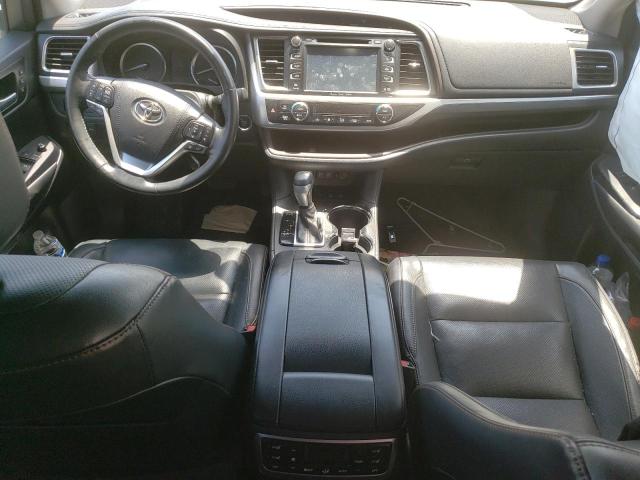Photo 8 from auction – 2018 TOYOTA HIGHLANDER with VIN 5TDDZRFH1JS495221