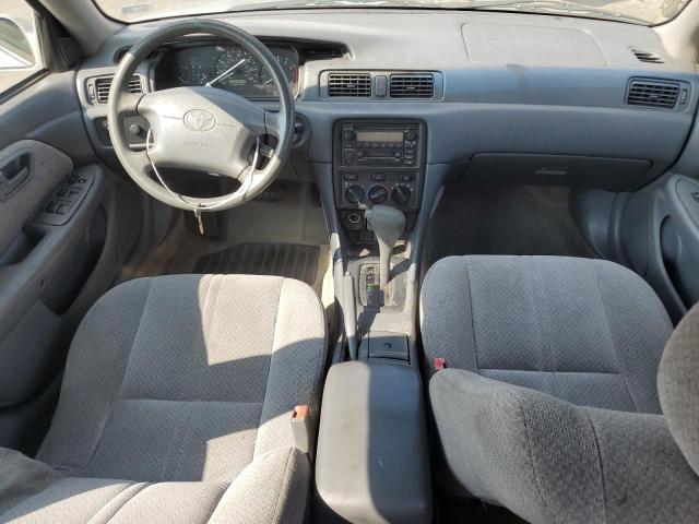 Photo 8 from auction – 2001 TOYOTA CAMRY CE with VIN 4T1BG22K41U828007