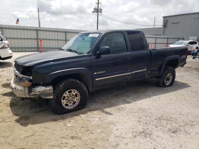 CHEVROLET SILVERADO 2003 with VIN 1GCHK29U03E140460 - Photo from auction