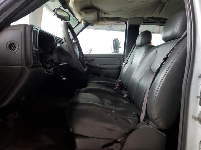 Photo 7 from auction – 2005 CHEVROLET SILVERADO with VIN 2GCEC19T451324757
