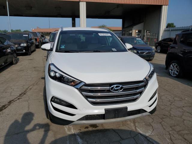 Photo 5 from auction – 2017 HYUNDAI TUCSON LIM with VIN KM8J3CA21HU358527