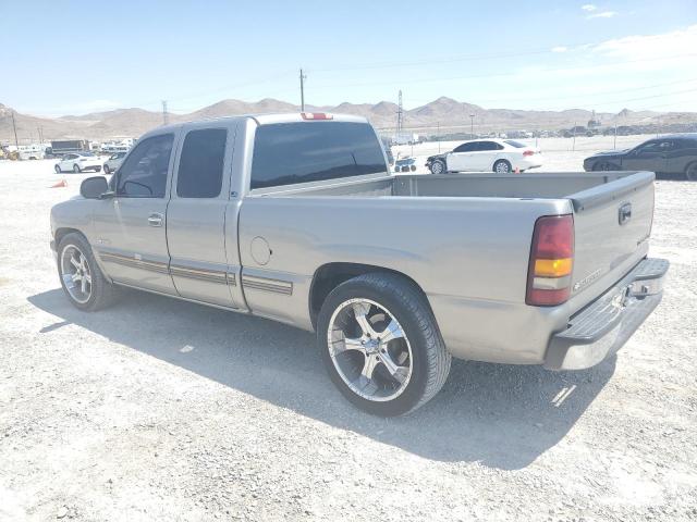 Photo 2 from auction – 2000 CHEVROLET SILVERADO with VIN 2GCEC19V2Y1402099