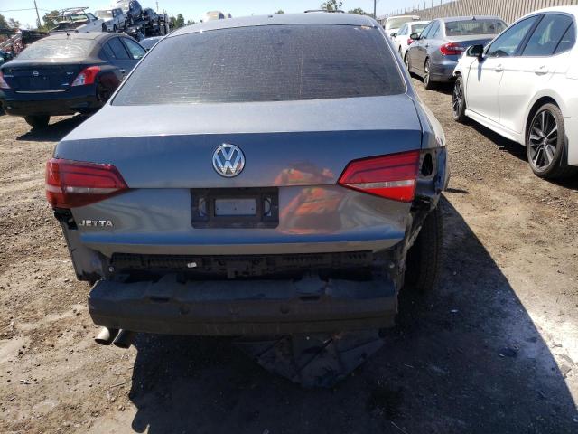 Photo 6 from auction – 2017 VOLKSWAGEN JETTA S with VIN 3VW2B7AJ5HM270057
