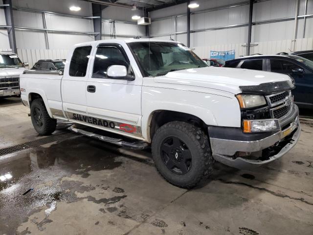 Photo 4 from auction – 2005 CHEVROLET SILVERADO with VIN 1GCEK19B15E162823