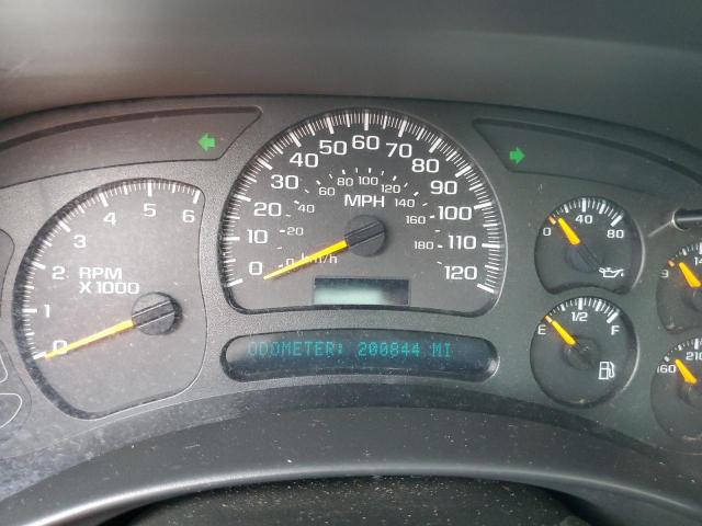 Photo 9 from auction – 2005 CHEVROLET SILVERADO with VIN 1GCEC14V05Z297783