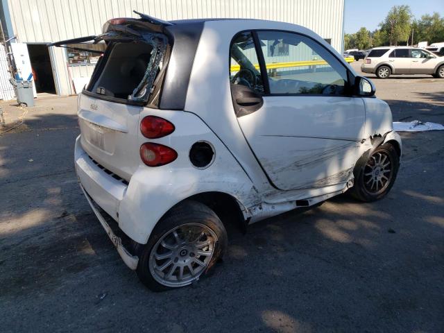 Photo 3 from auction – 2011 SMART FORTWO PUR with VIN WMEEJ3BA4BK473628