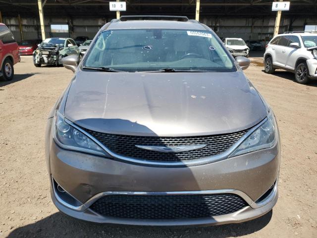 Photo 5 from auction – 2017 CHRYSLER PACIFICA T with VIN 2C4RC1BG0HR653945