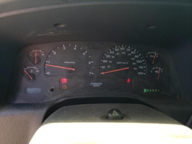 Photo 9 from auction – 2002 DODGE DURANGO SP with VIN 1B4HS38NX2F213548