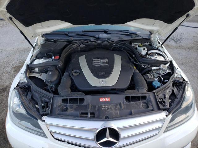 Photo 11 from auction – 2012 MERCEDES-BENZ C 300 4MAT with VIN WDDGF8BB6CF877500