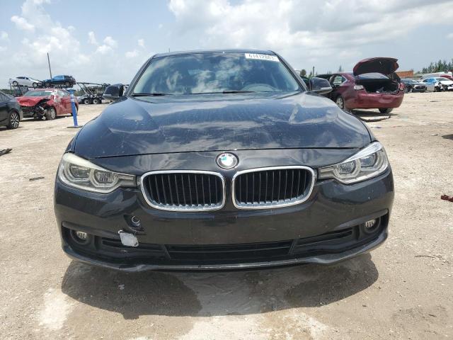 Photo 5 from auction – 2018 BMW 320 XI with VIN WBA8E5G59JNU47124