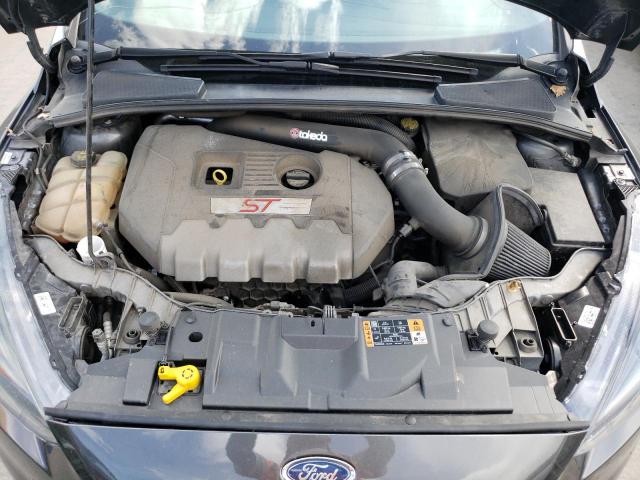 Photo 11 from auction – 2017 FORD FOCUS ST with VIN 1FADP3L93HL284443