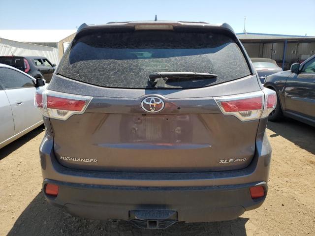 Foto 6 de la subasta – 2016 TOYOTA HIGHLANDER con VIN 5TDJKRFH1GS300279