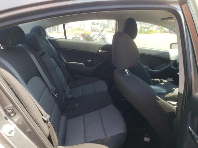 Фото 10 с аукциона – 2015 KIA FORTE EX с VIN KNAFX4A80F5397994
