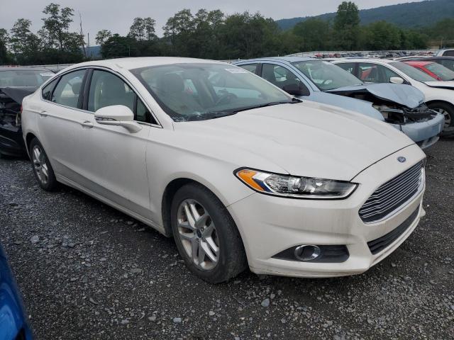 Photo 4 from auction – 2015 FORD FUSION SE with VIN 3FA6P0HD3FR230840