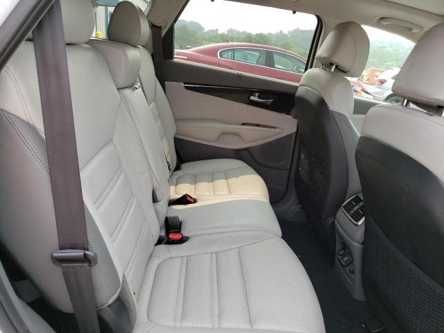 Photo 11 from auction – 2017 KIA SORENTO SX with VIN 5XYPKDA54HG305355