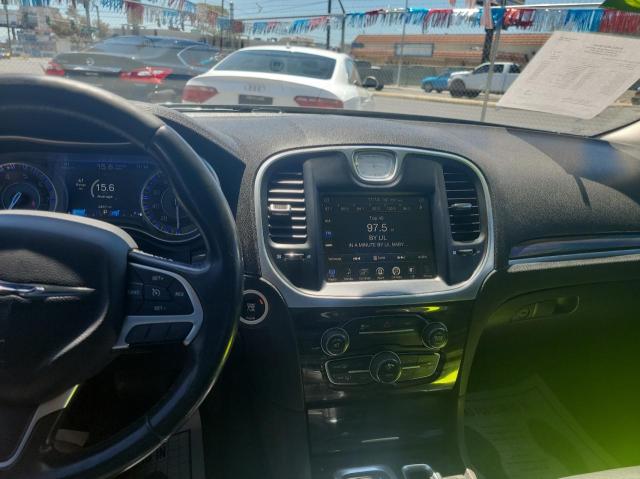 Photo 9 from auction – 2016 CHRYSLER 300 LIMITE with VIN 2C3CCAAG8GH216517