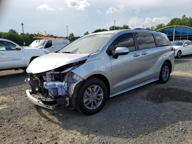 TOYOTA SIENNA XLE 2021 with VIN 5TDYSKFC0MS039698 - Photo from auction