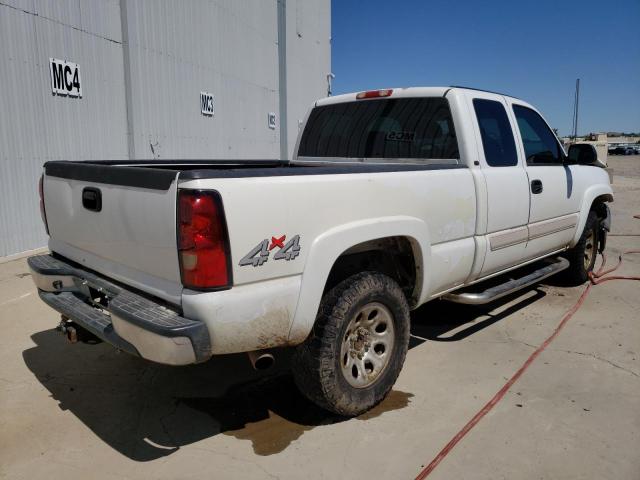 Photo 3 from auction – 2004 CHEVROLET SILVERADO with VIN 2GCEK19T241125059