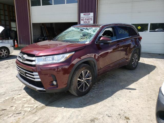 TOYOTA HIGHLANDER 2017 with VIN 5TDJZRFH2HS459292 - Photo from auction
